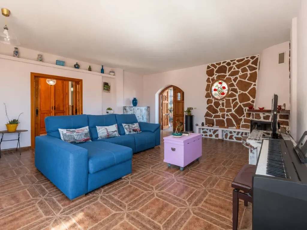 Chalet independiente con gran parcela en El Pinar, Torremolinos