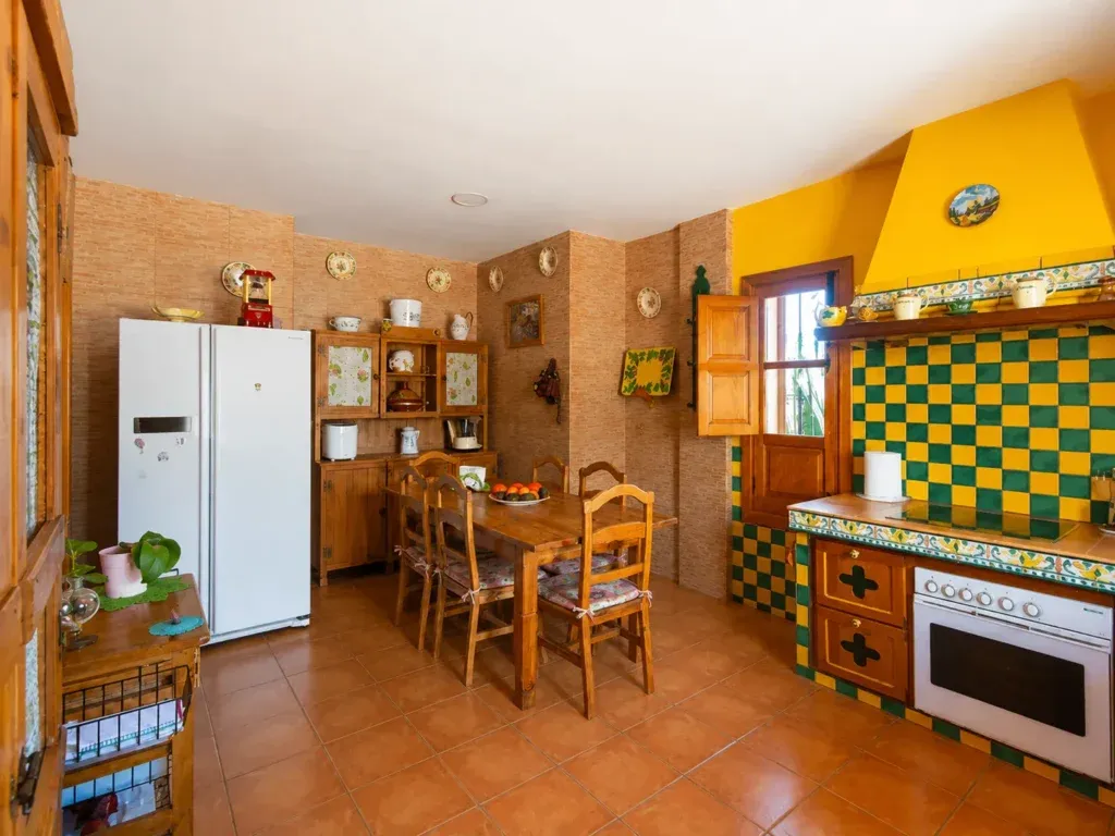 Chalet independiente con gran parcela en El Pinar, Torremolinos