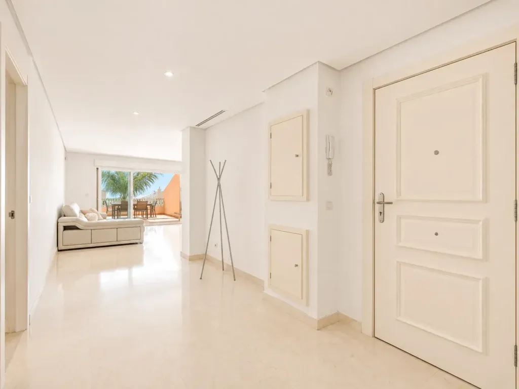 Apartamento de lujo en Vista Real, Nueva Andalucía, Marbella