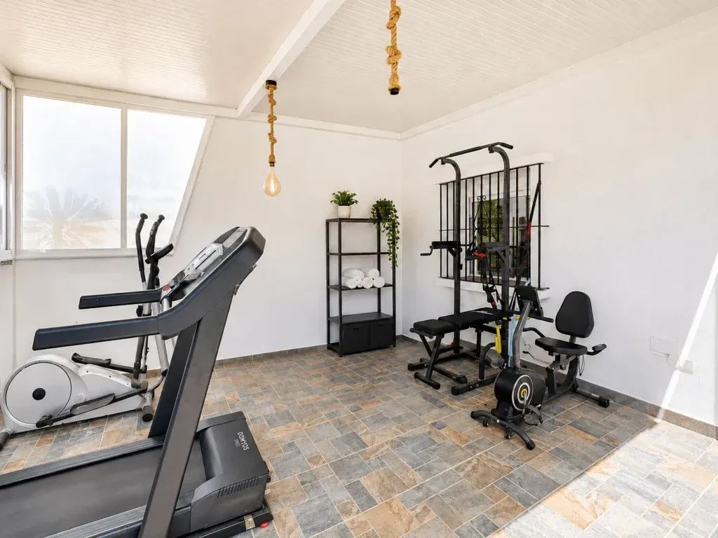 Chalet adosado casi nuevo en Viña Málaga