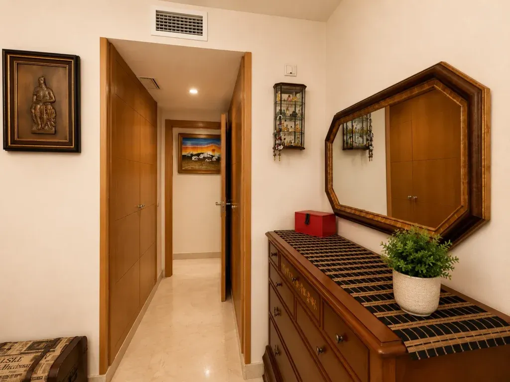Piso en primera línea de playa con vistas frontales al mar – 3 dormitorios, parking y trastero