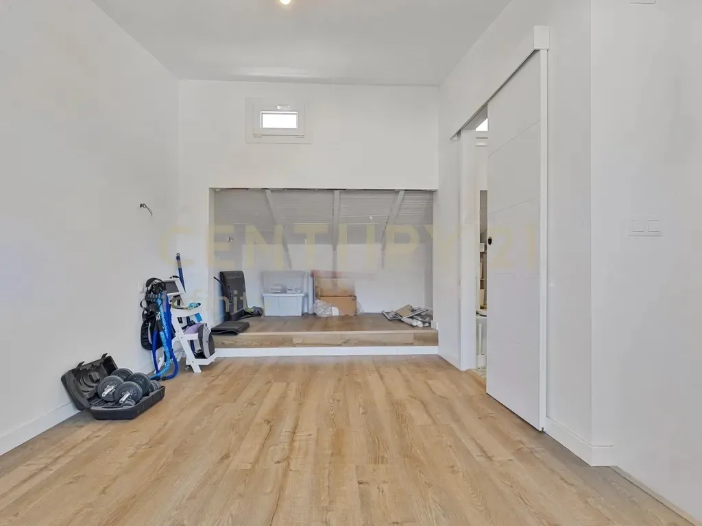 Adosado reformado en Mijas Golf | Piscina, vistas al golf y paneles solares