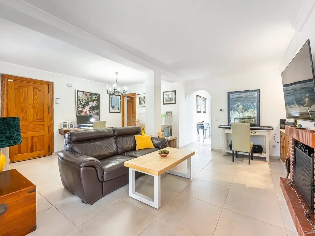 Casa independiente con encanto a pasos de la playa en San Pedro Alcántara