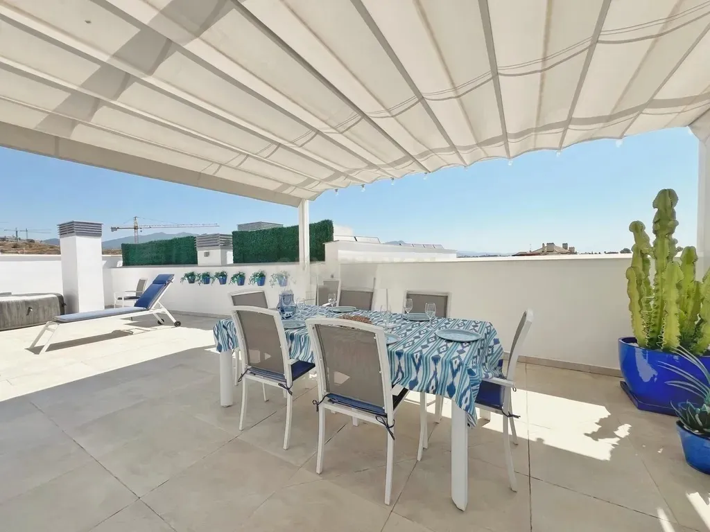 Exclusivo Ático en Vanian Gardens, Selwo, Estepona