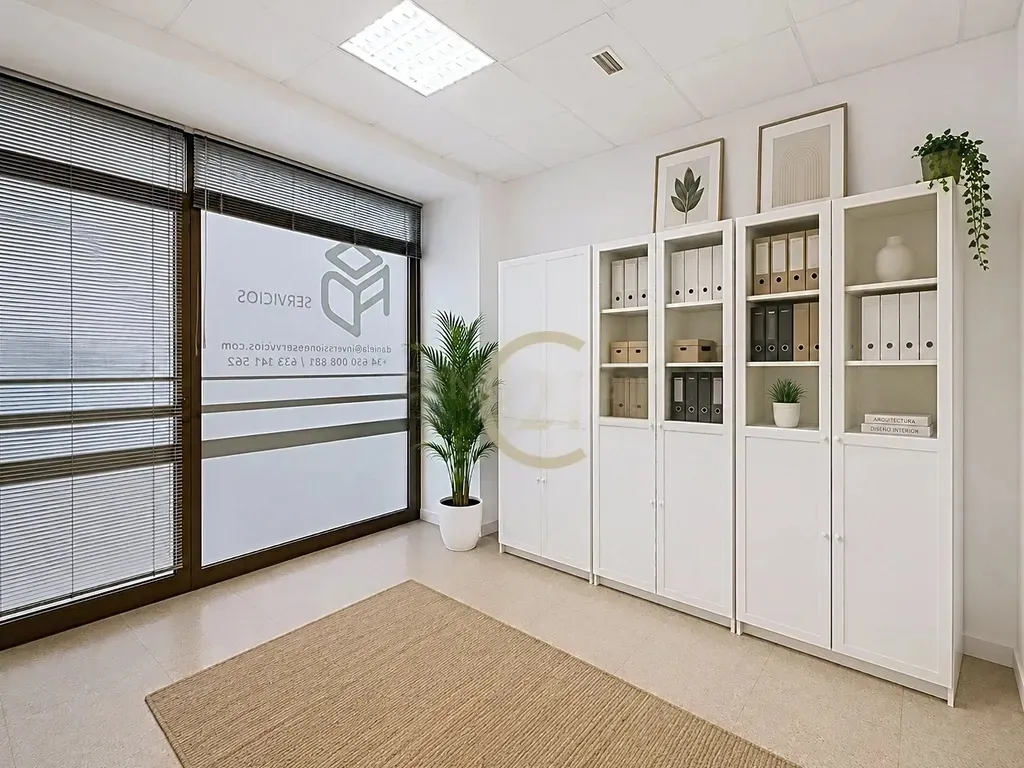 Oficina Premium en el Distrito Financiero de Málaga | Doble acceso y distribución flexible