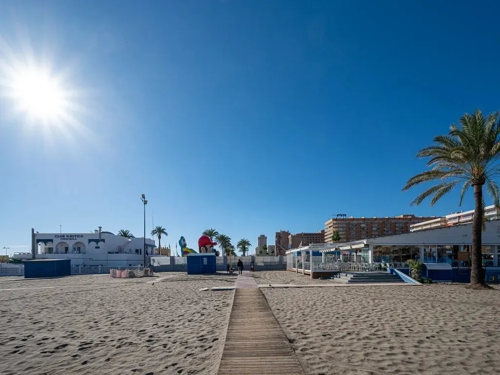 Apartment for sale on Calle Skandia, Los Boliches Fuengirola.