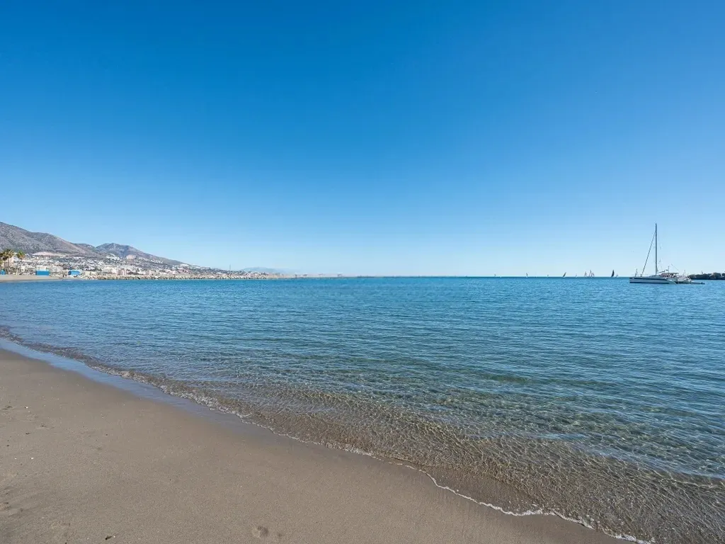 Apartment for sale on Calle Skandia, Los Boliches Fuengirola.