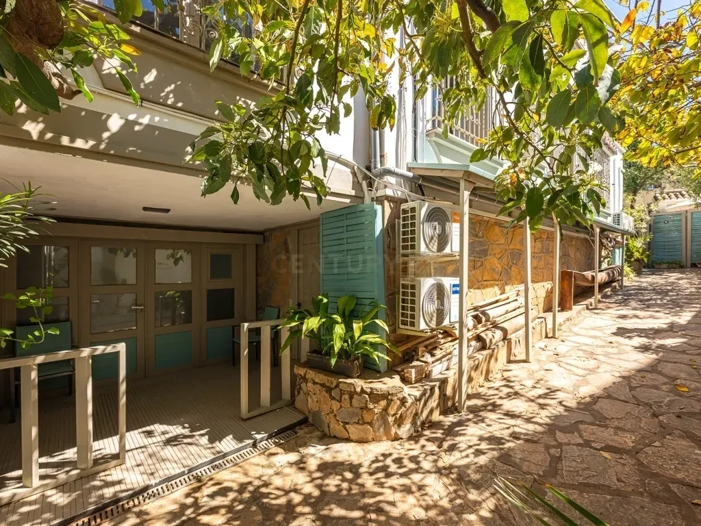 Boutique Hotel en venta en el corazón de Marbella!